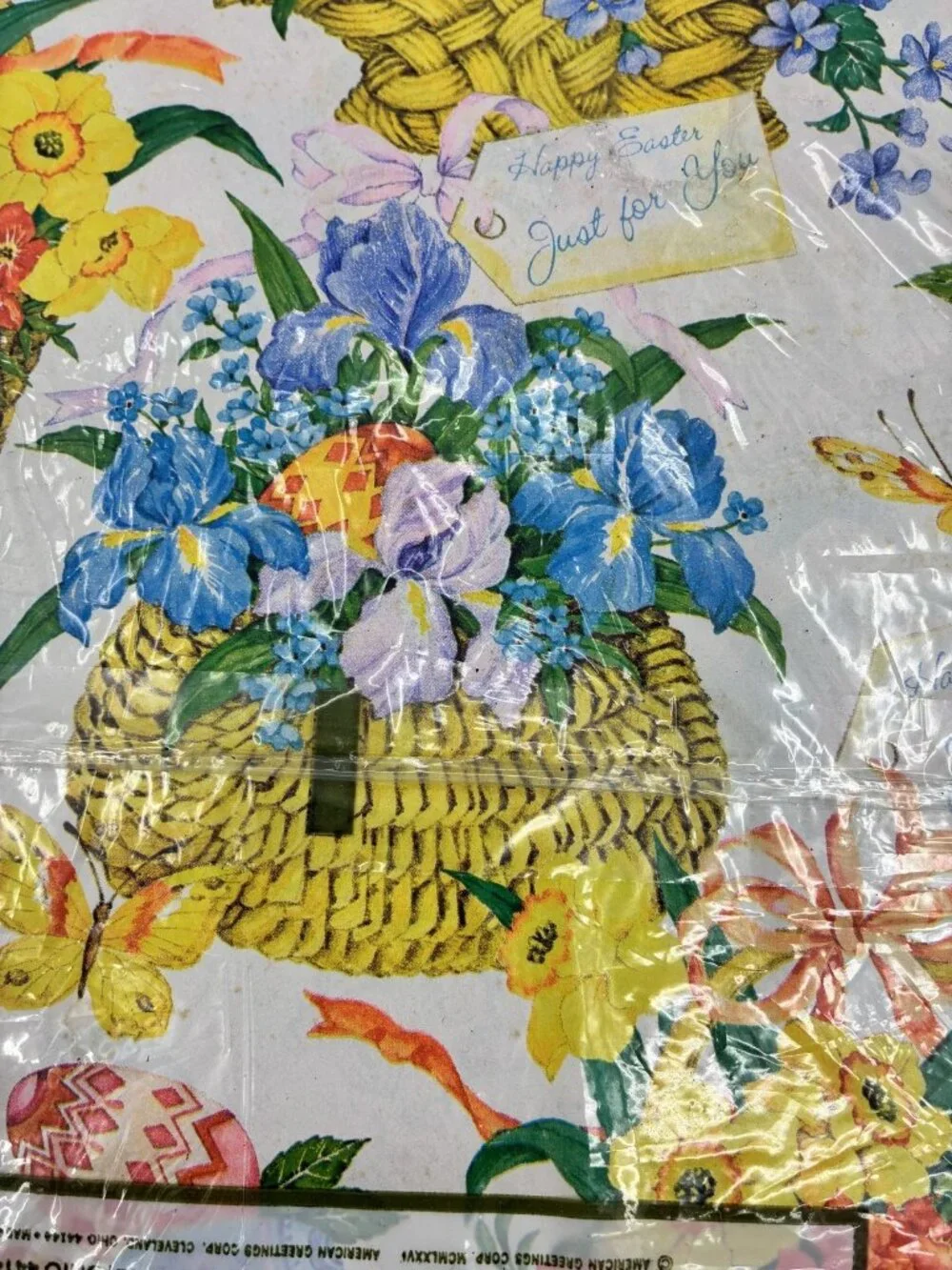 Vintage 1975 American Greetings Easter Basket Floral Gift Wrapping Paper 2